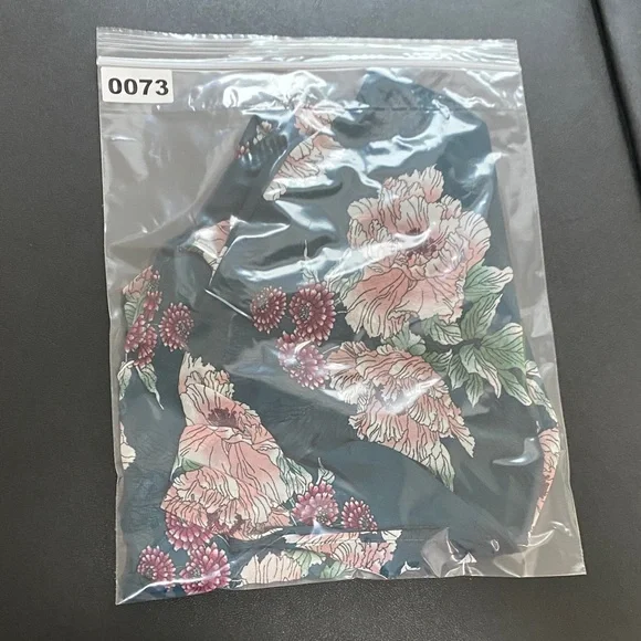 Women’s Green and Pink Floral Kimono Cardigan Sheer Sexy - Picture 3 of 3